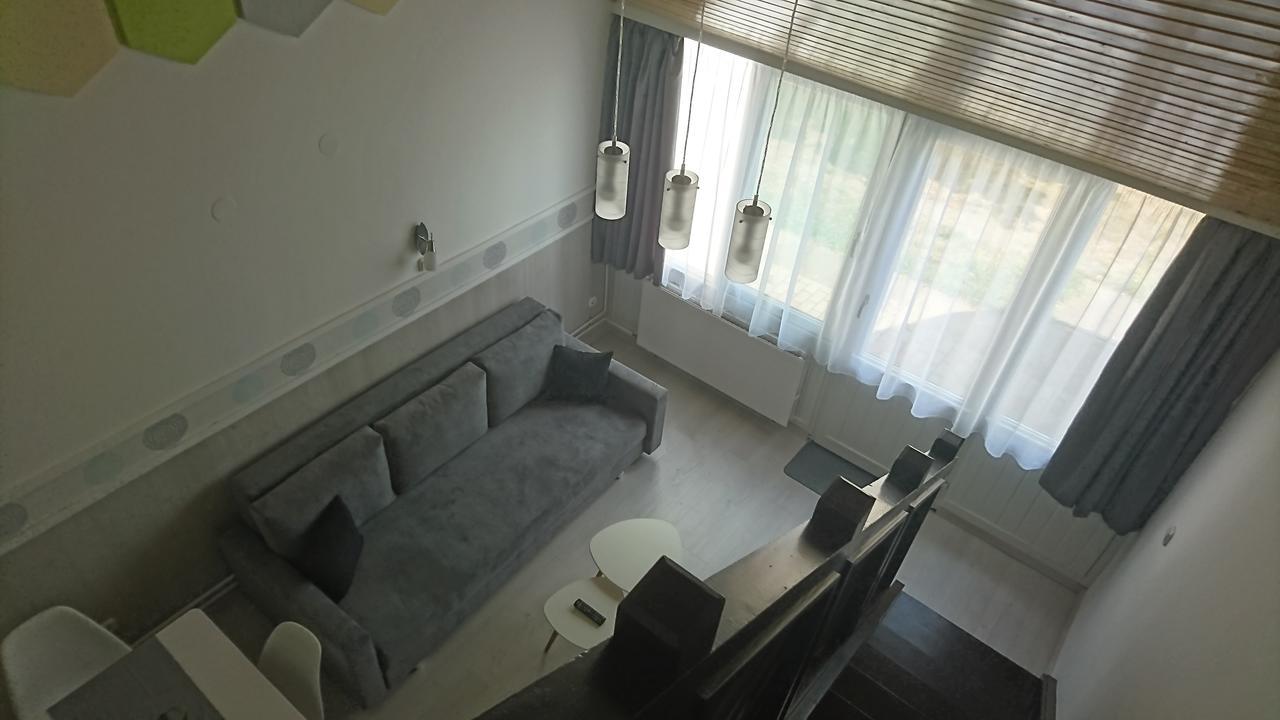 Hoforras Hotel Gyula Exteriör bild